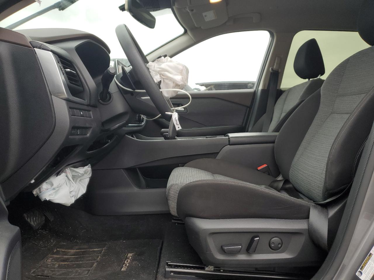 Nissan Rogue Sv Image 6