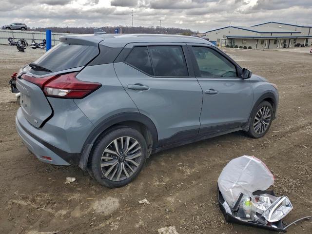 Nissan Kicks Sv Image 3