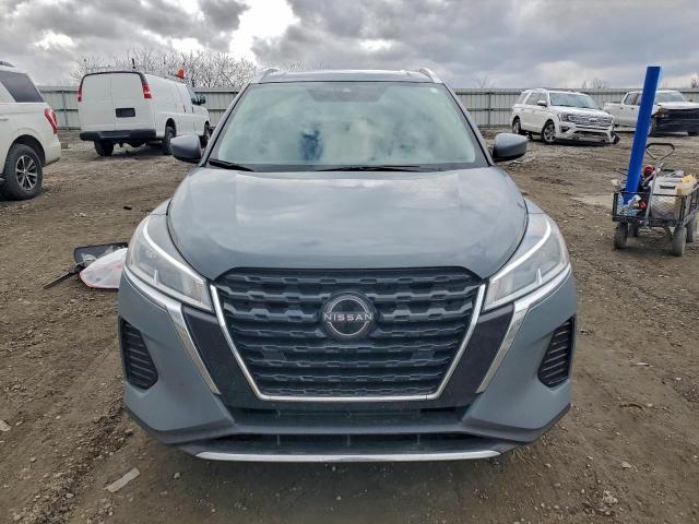 Nissan Kicks Sv Image 10