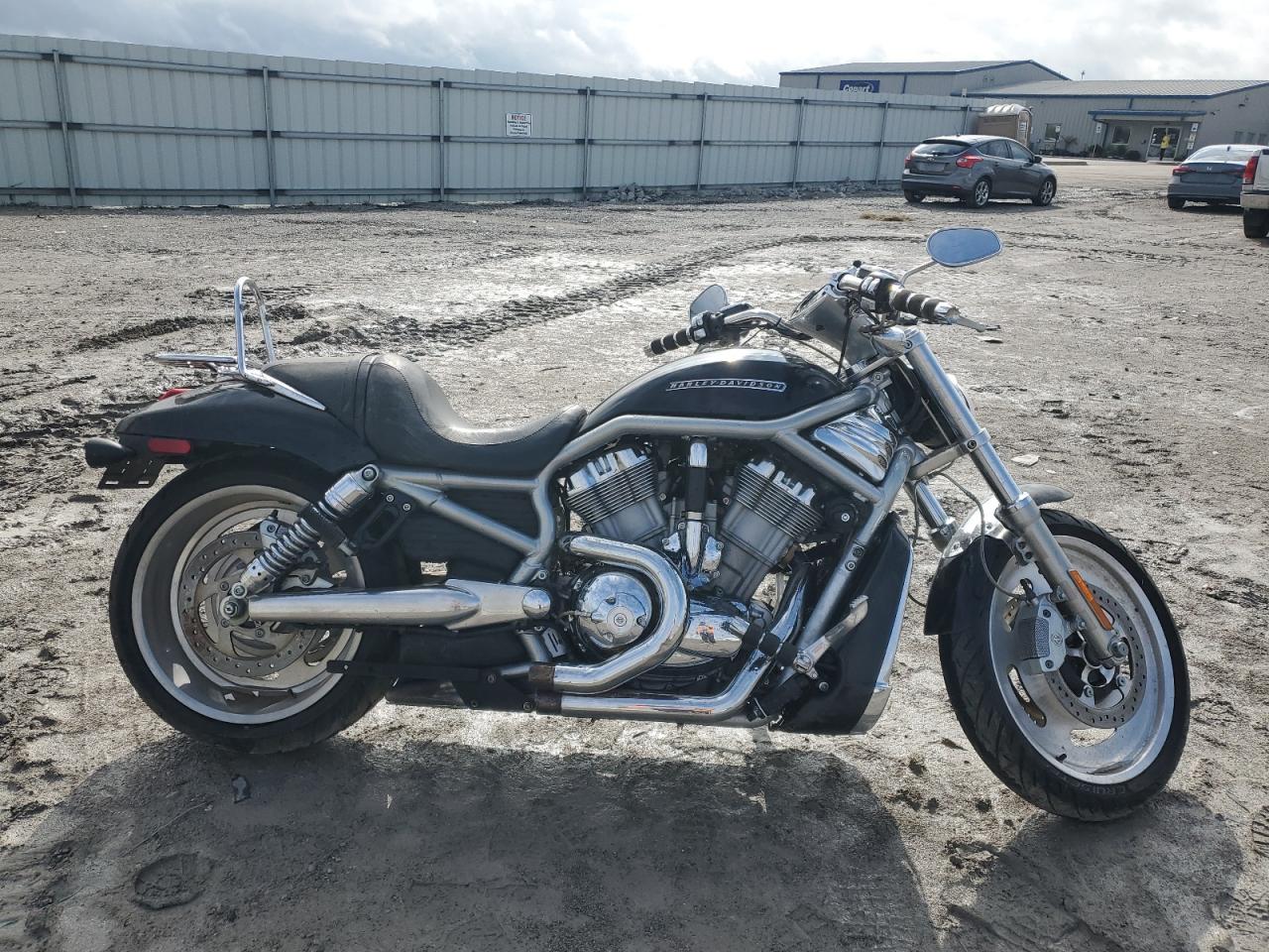 Harley-Davidson Vrs Image 1