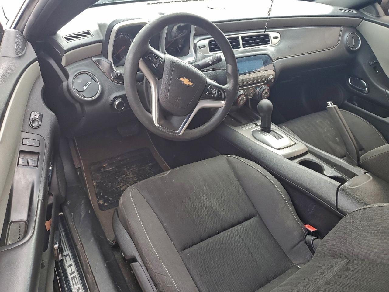 Chevrolet Camaro Ls Image 8