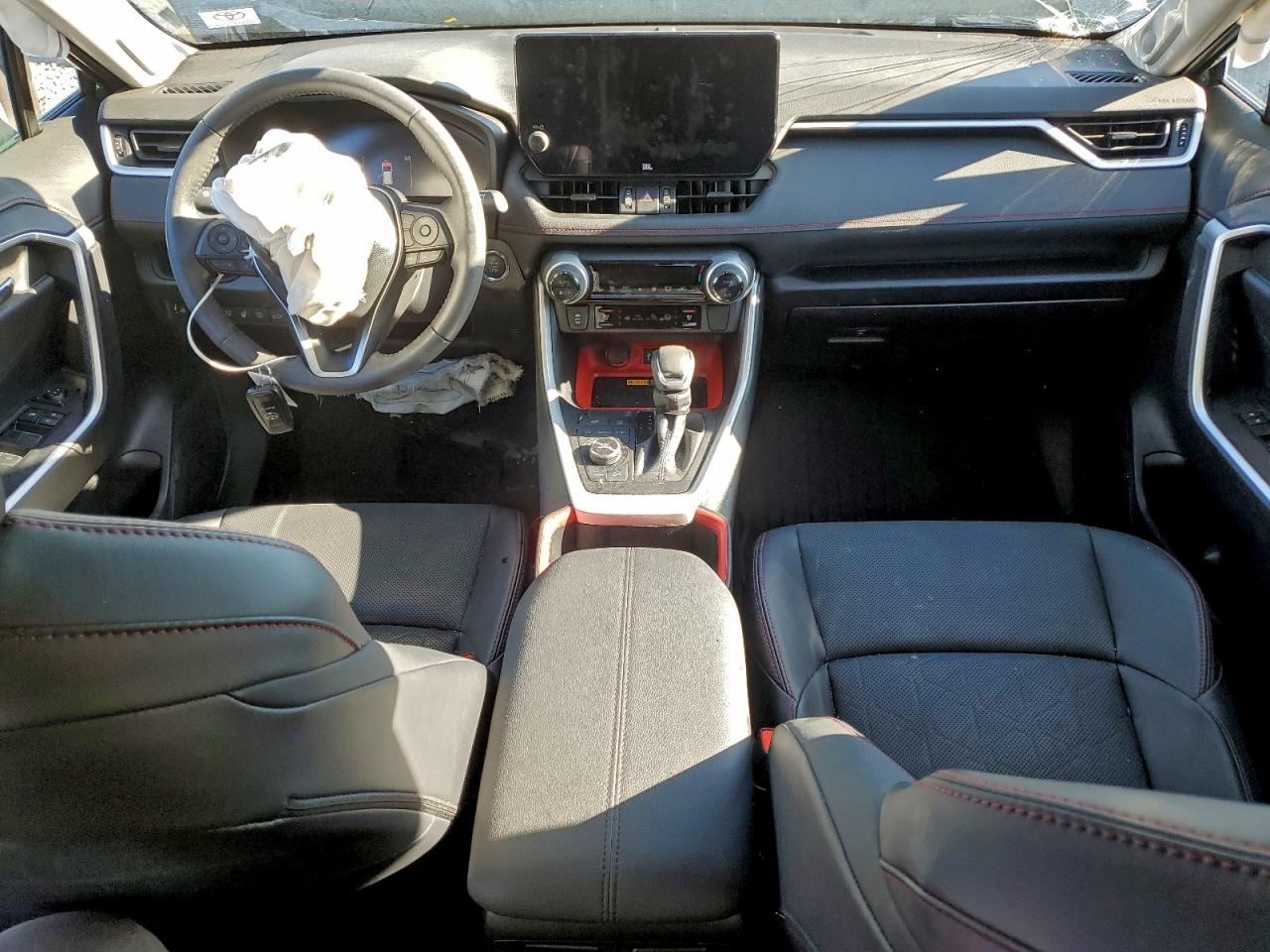 Toyota RAV4 Trd Off Road Image 3