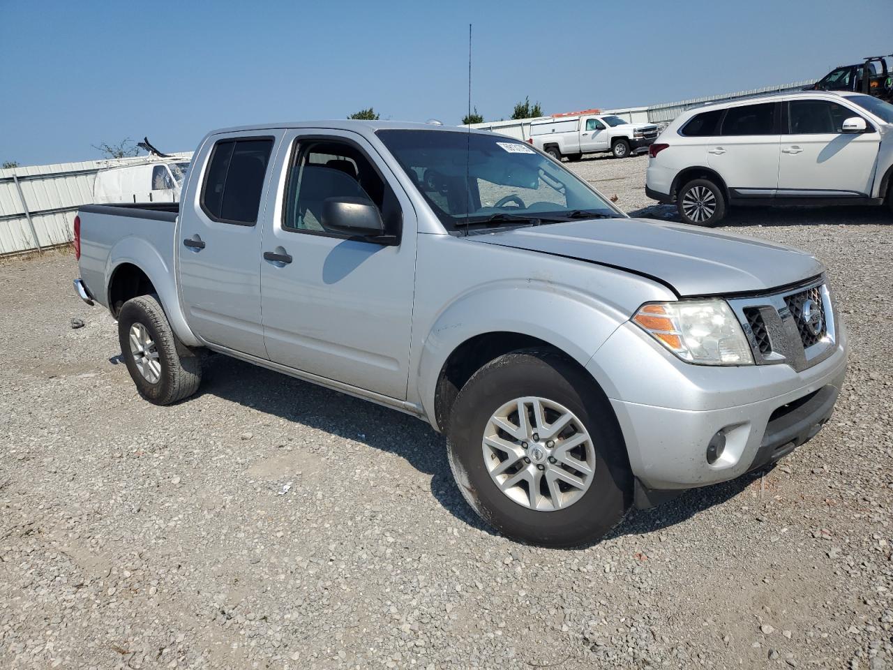 Nissan Frontier S Image 3
