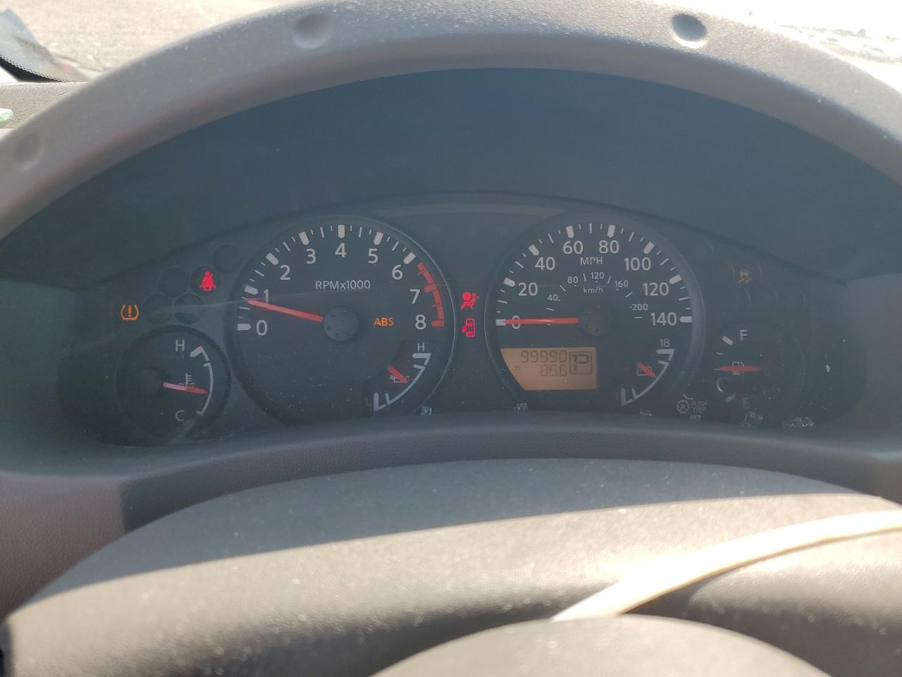 Nissan Frontier S Image 8