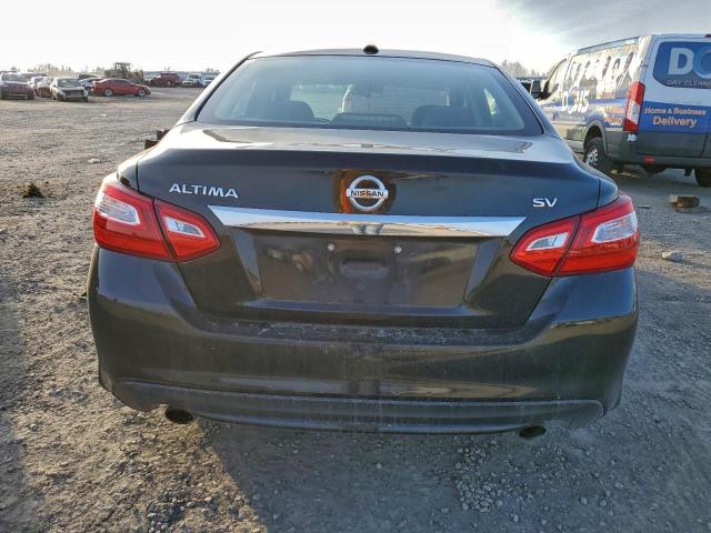 Nissan Altima 2.5 Image 8
