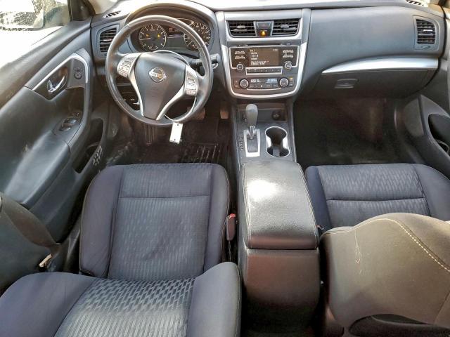 Nissan Altima 2.5 Image 3