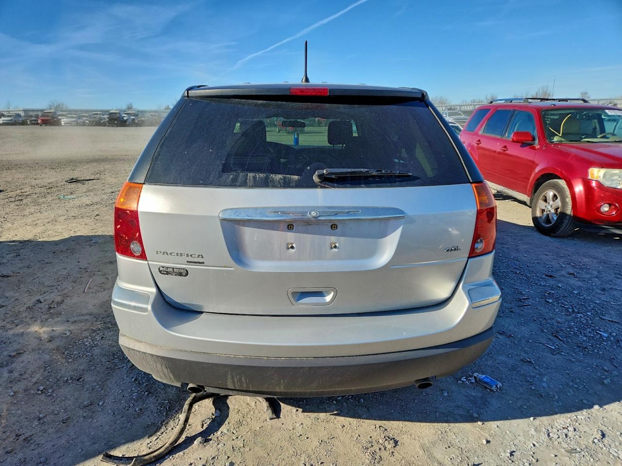 Chrysler Pacifica Touring Image 2