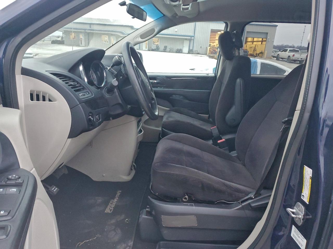 Dodge Caravan Se Image 3