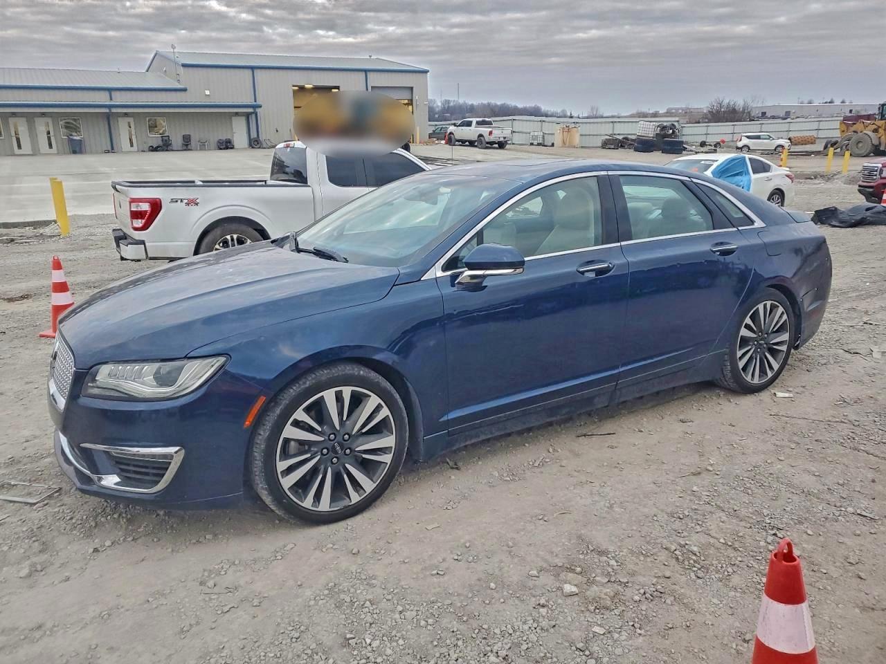 Lincoln MKZ Reserve Image 1