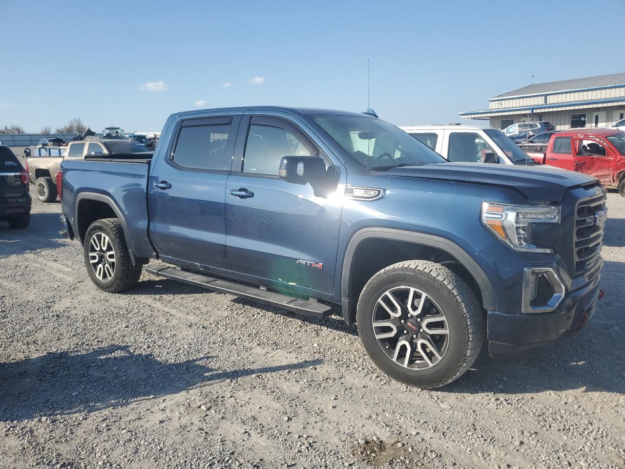 GMC Sierra K1500 At4 Image 4