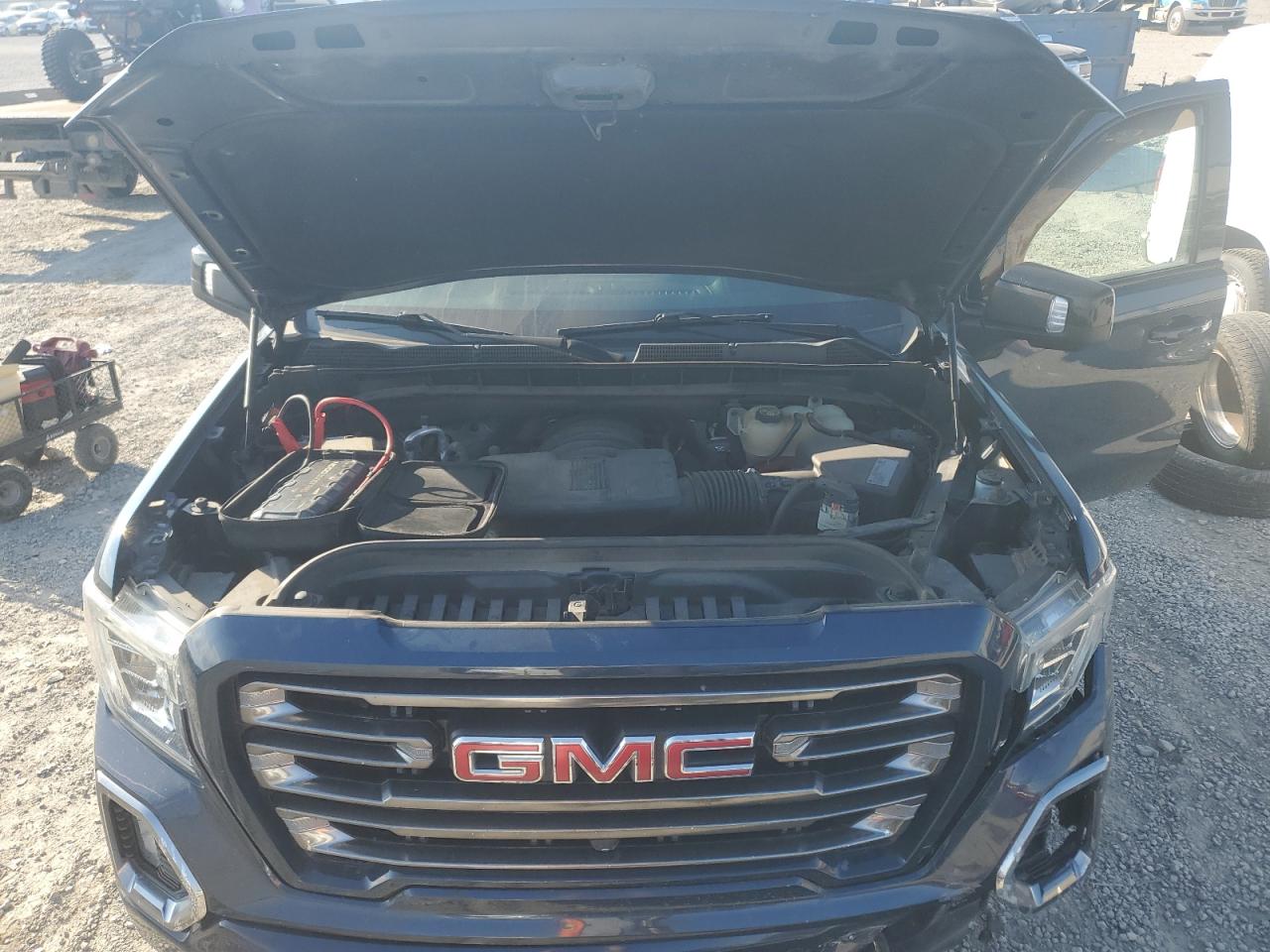 GMC Sierra K1500 At4 Image 10
