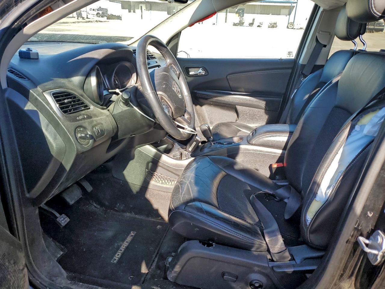 Dodge Journey Crossroad Image 2