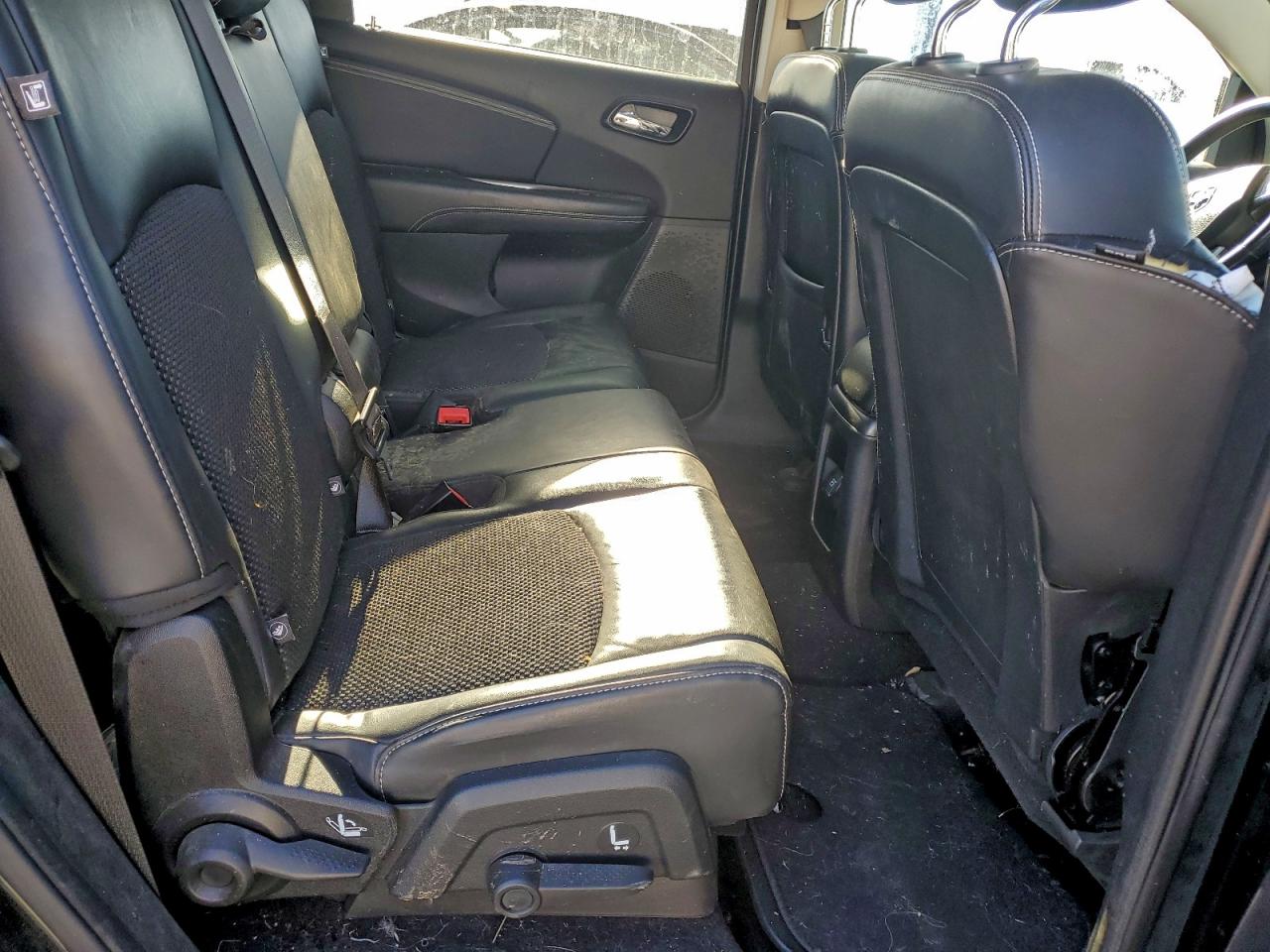 Dodge Journey Crossroad Image 8