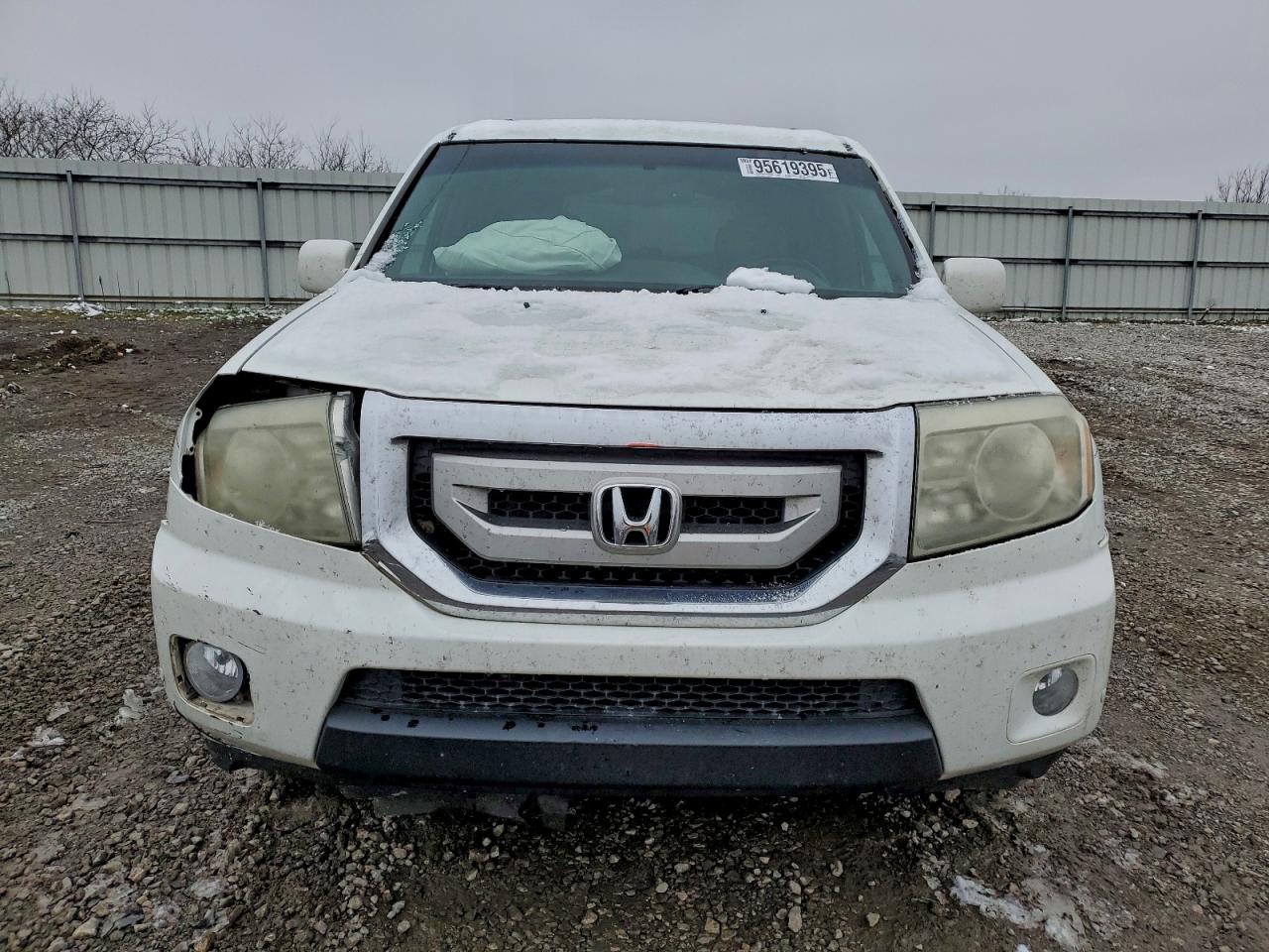 Honda Pilot Touring Image 2