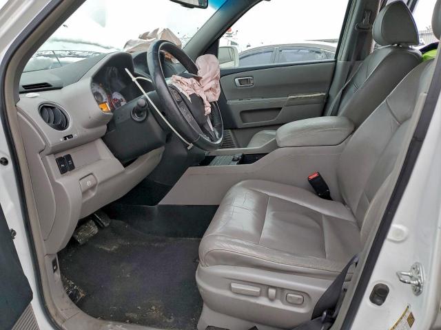 Honda Pilot Touring Image 9