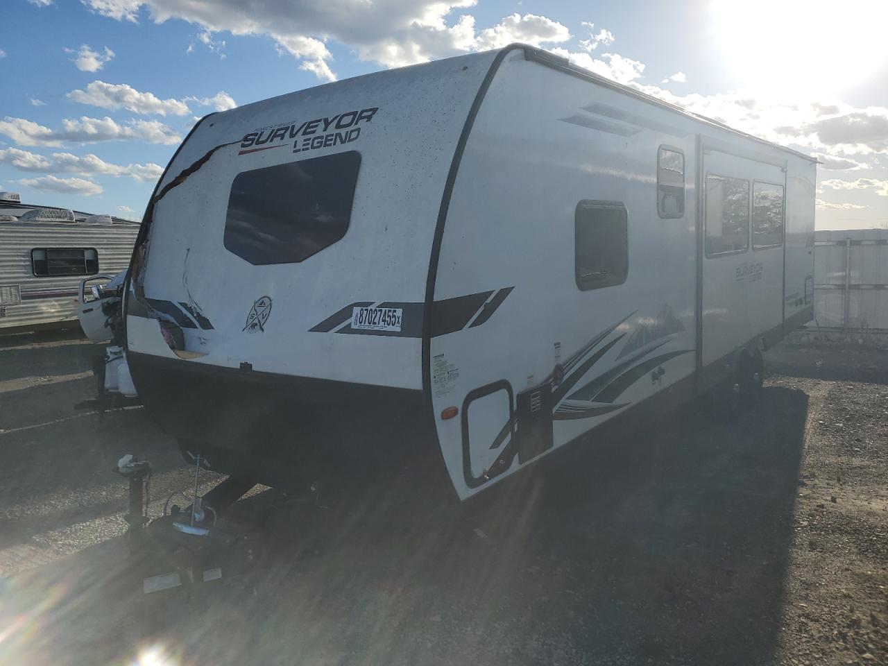 Surveyor Trailer Image 8