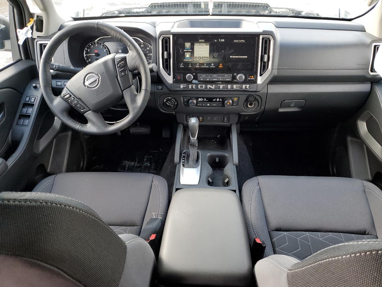 Nissan Frontier S Image 12