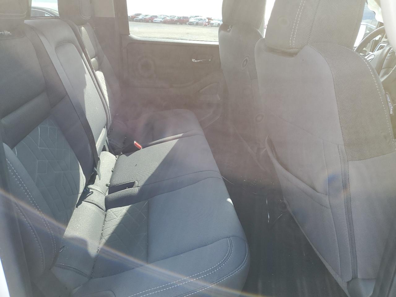 Nissan Frontier S Image 5