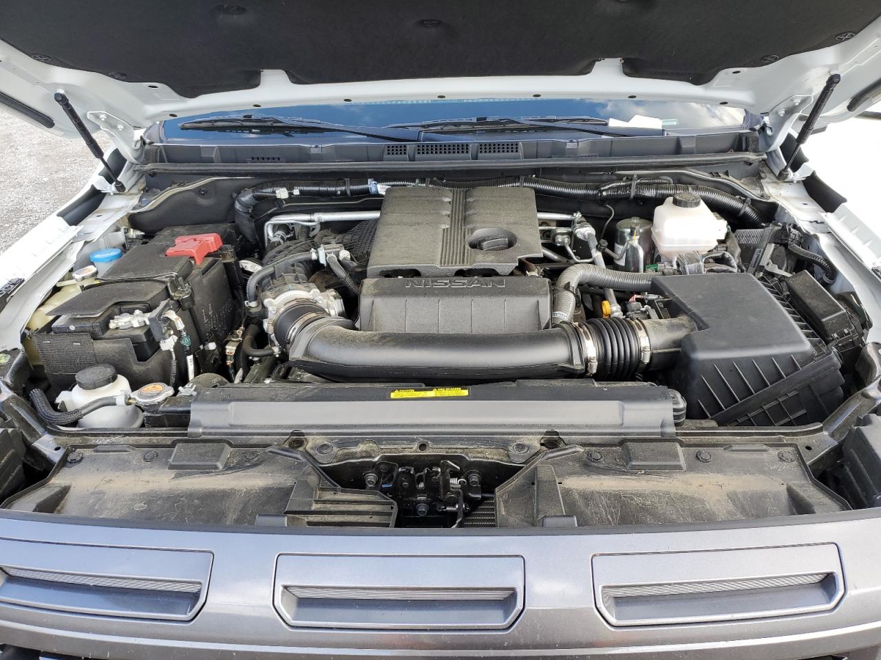 Nissan Frontier S Image 9