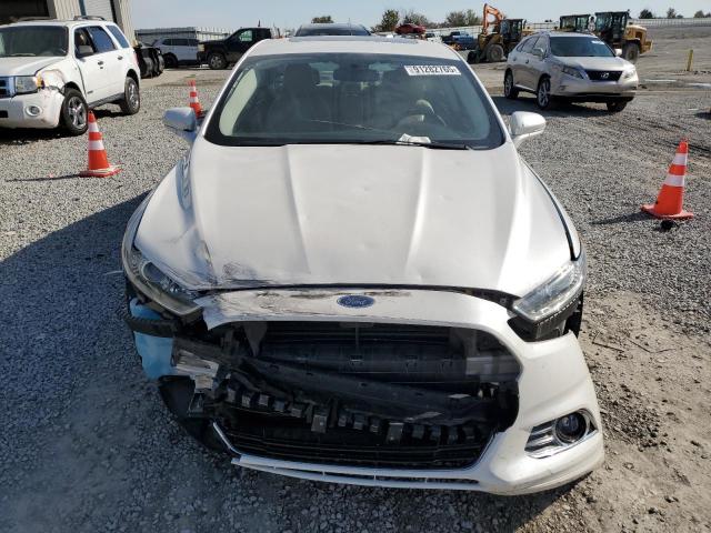 Ford Fusion Titanium Image 3