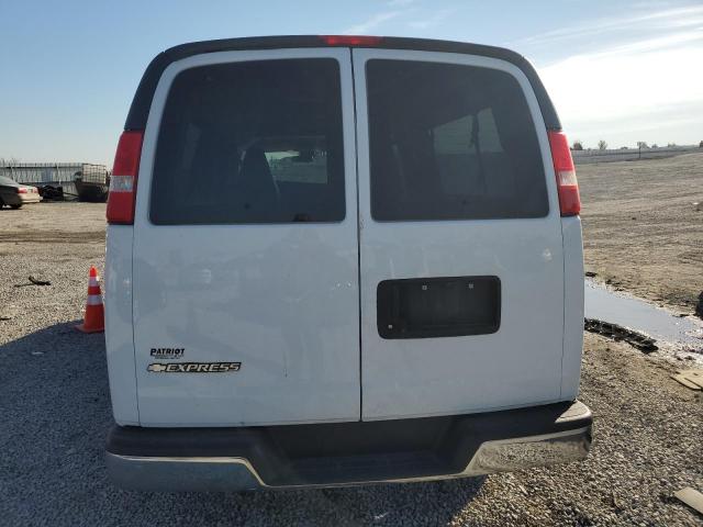 Chevrolet Express Lt Image 8