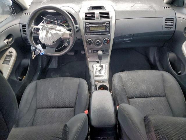Toyota Corolla Base Image 5