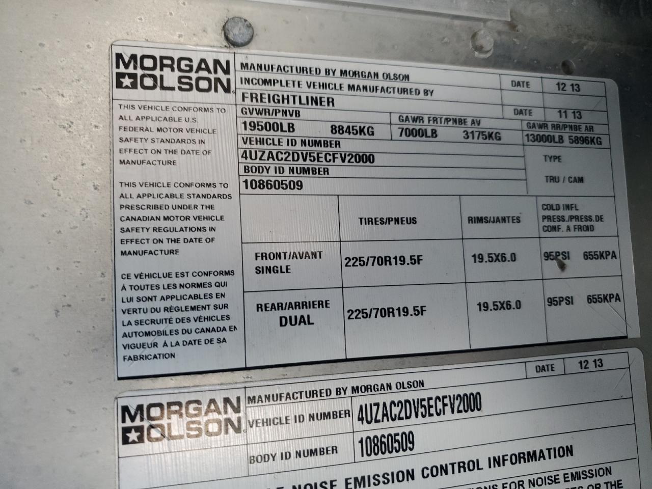 Freightliner Chassis M M Line Walk-in Van Image 4