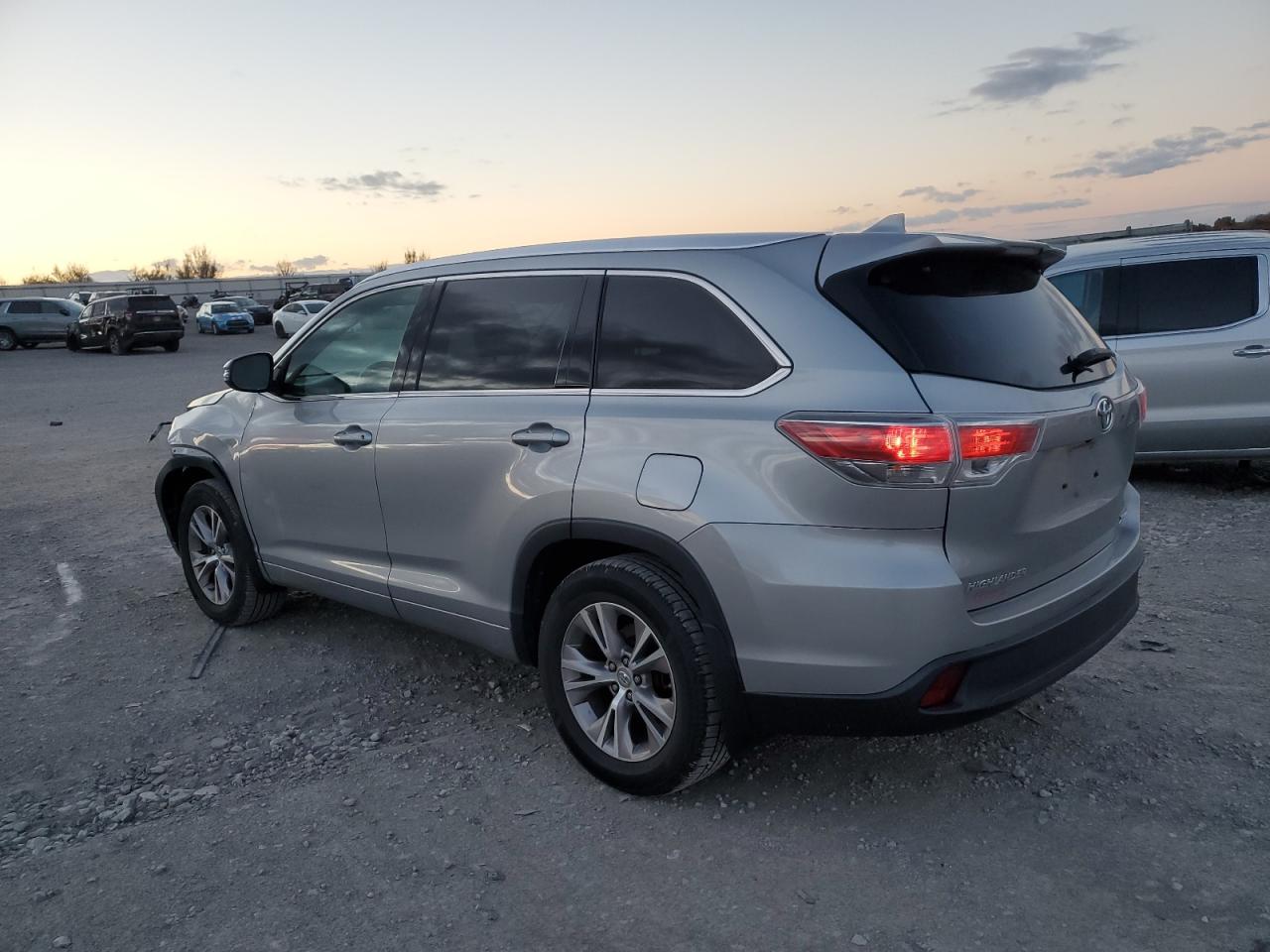 Toyota Highlander Xle Image 5