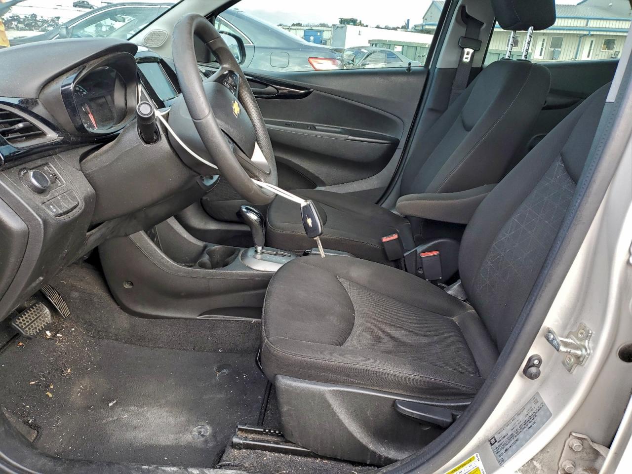 Chevrolet Spark 1lt Image 11