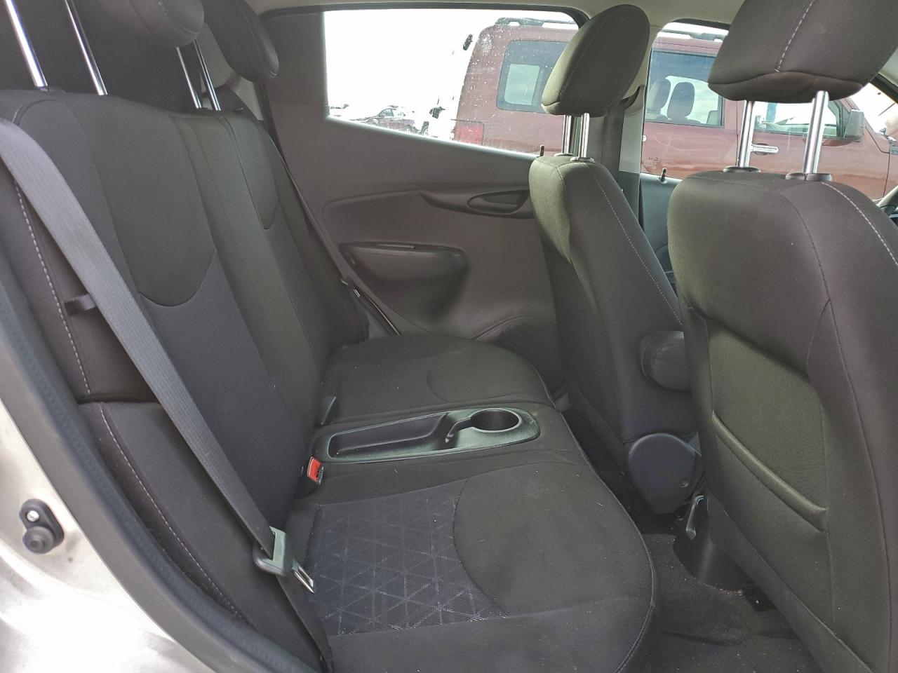 Chevrolet Spark 1lt Image 12