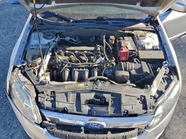 Ford Fusion Se Image 12