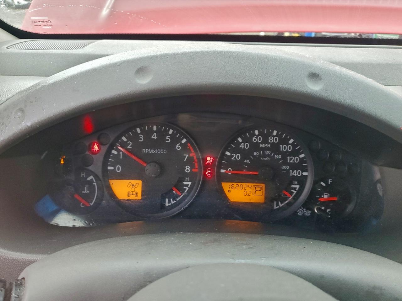 Nissan Frontier Crew Cab Le Image 5