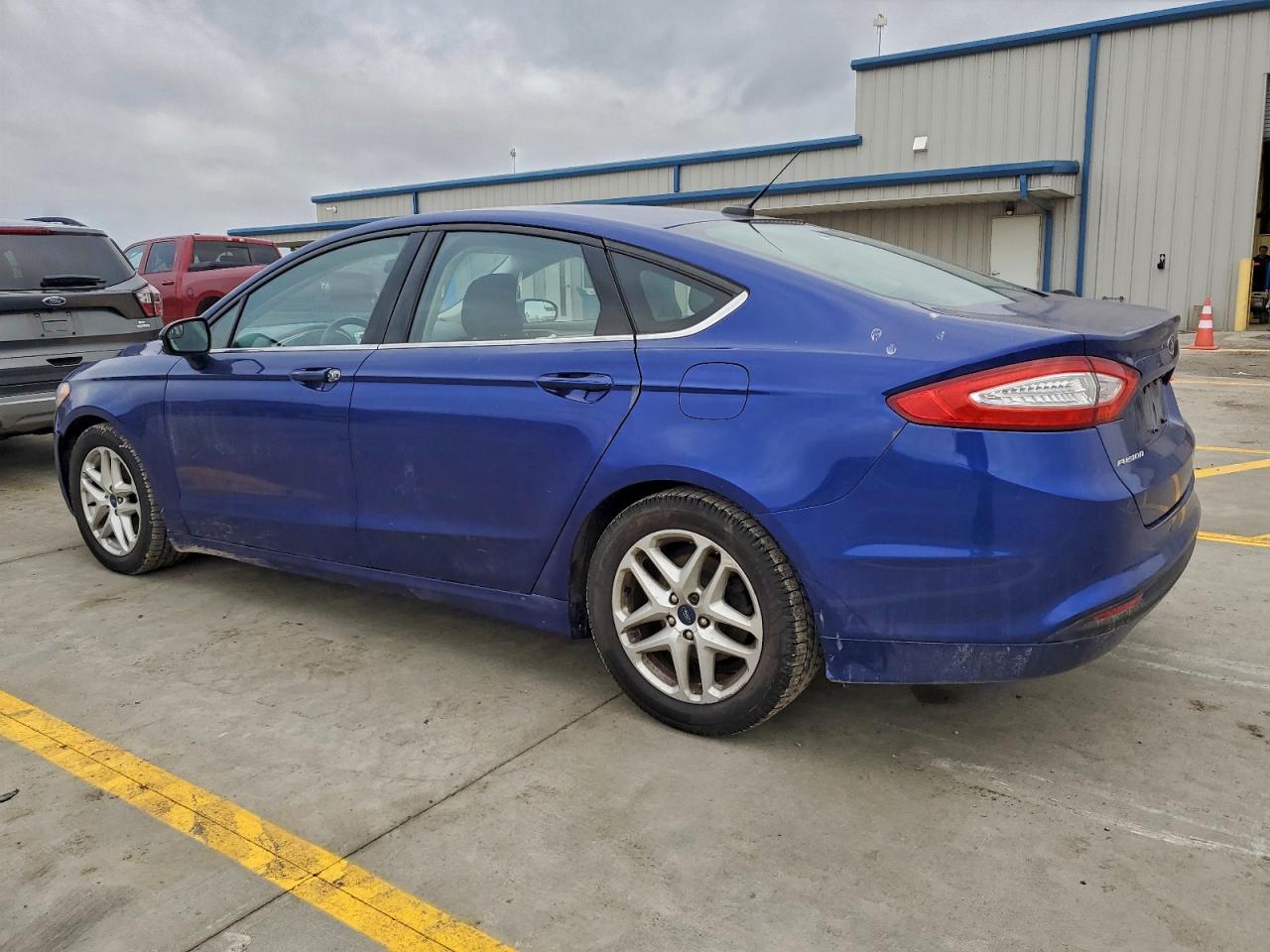 Ford Fusion Se Image 11