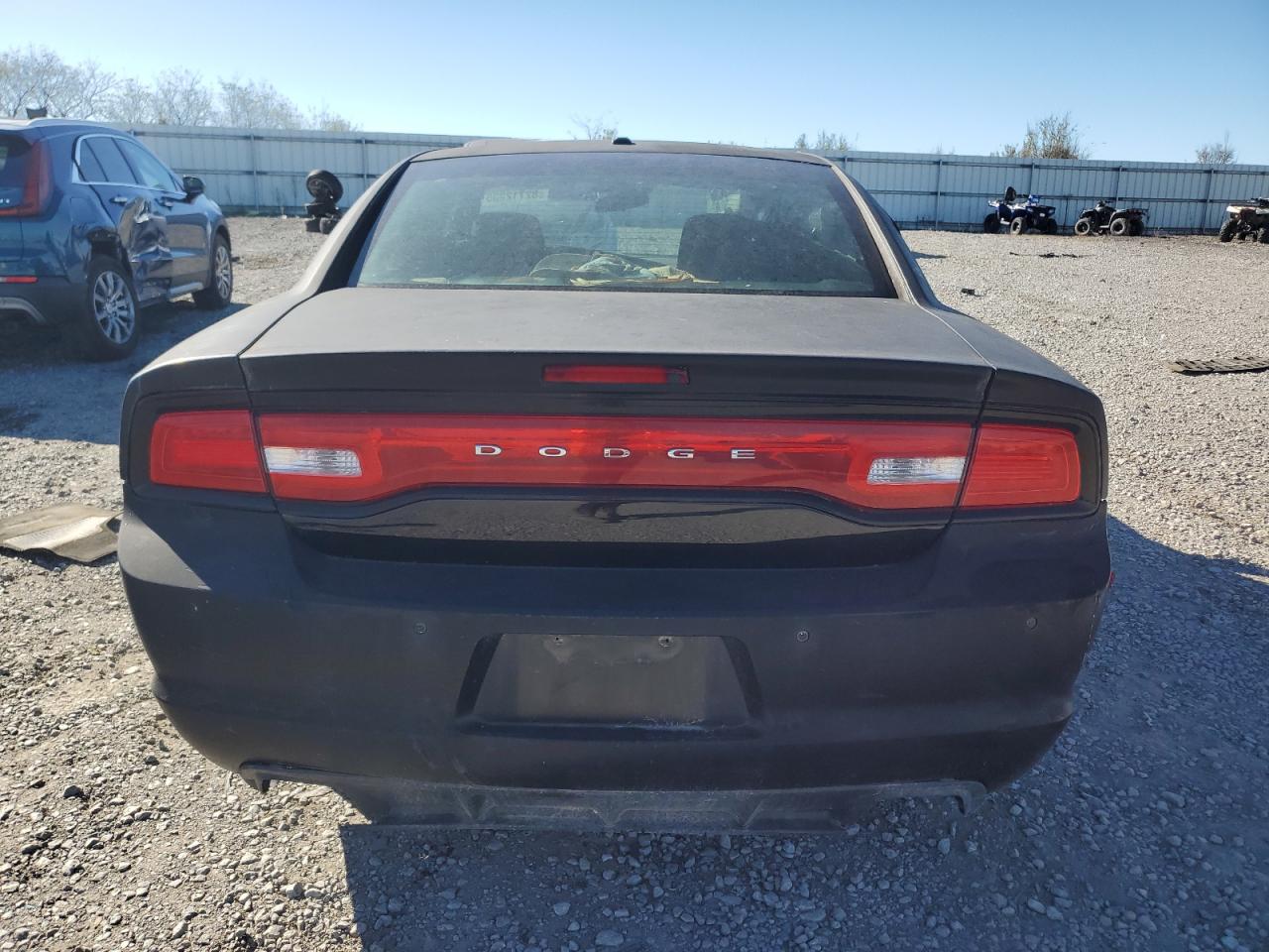 Dodge Charger Se Image 4
