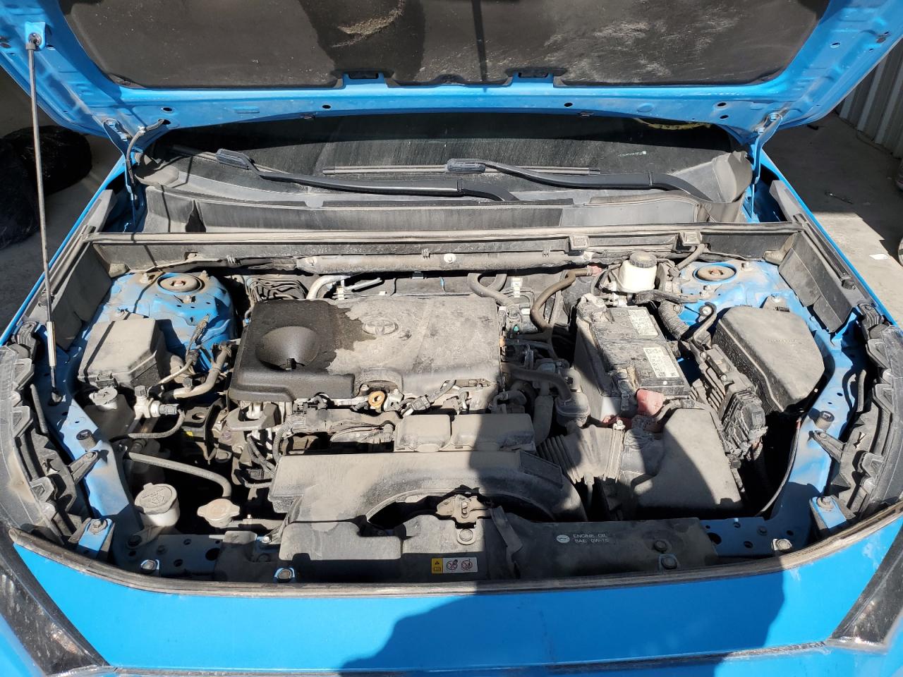 Toyota RAV4 Le Image 10