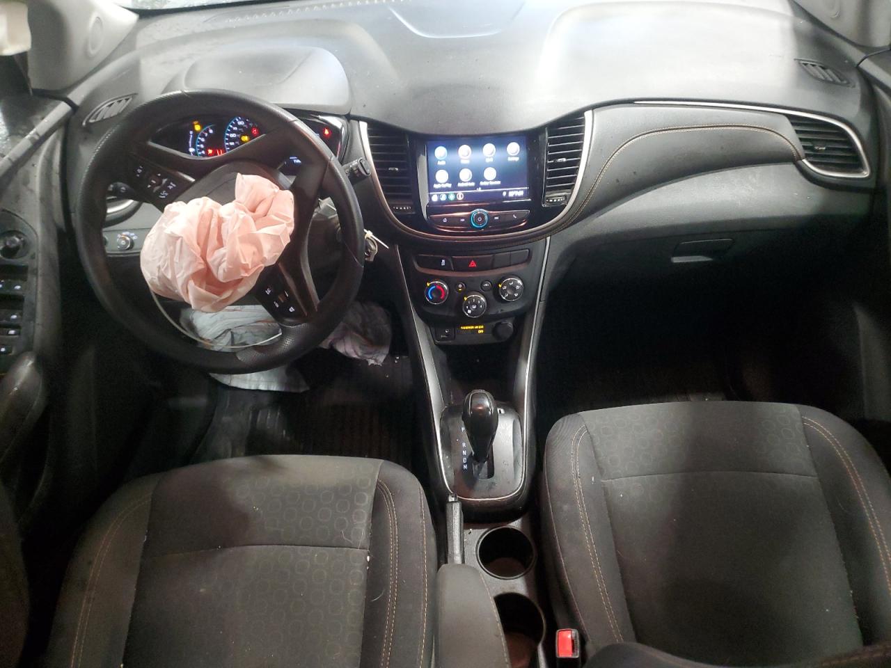 Chevrolet Trax Ls Image 13