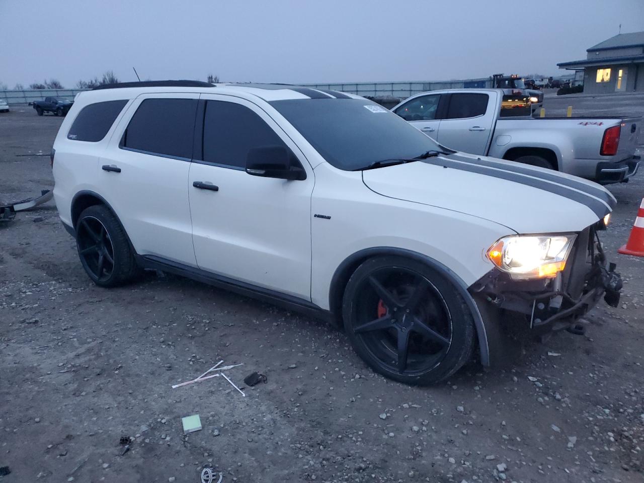 Dodge Durango Citadel Image 4