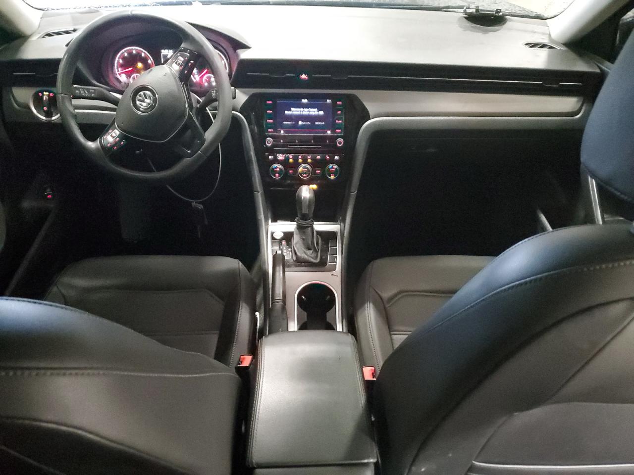 Volkswagen Passat Se Image 5