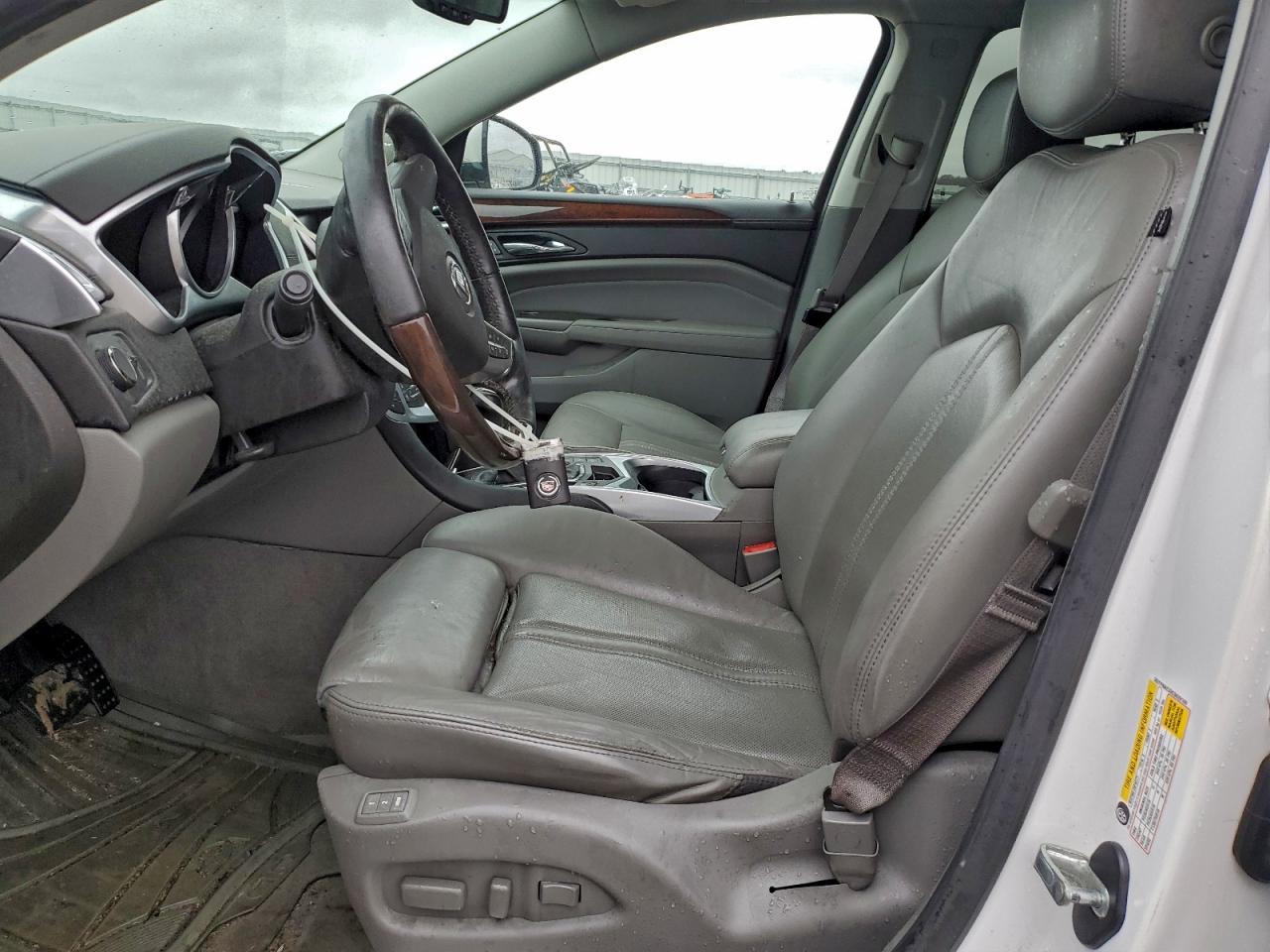 Cadillac SRX Luxury Collection Image 13