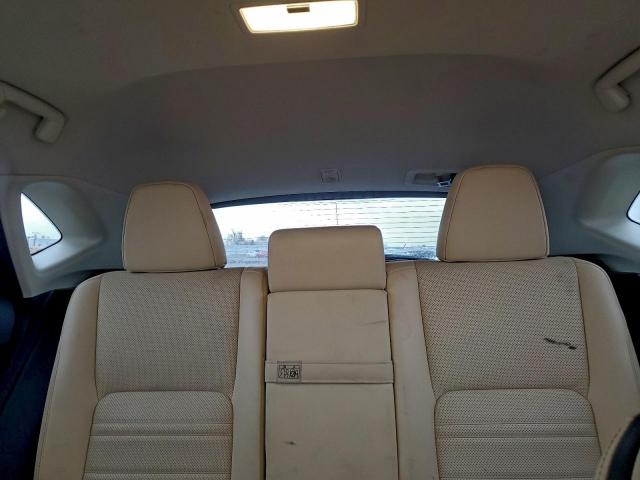 Lexus NX 200t Image 13