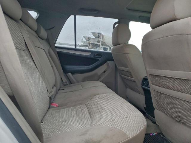 Toyota 4Runner Sr5 Image 10