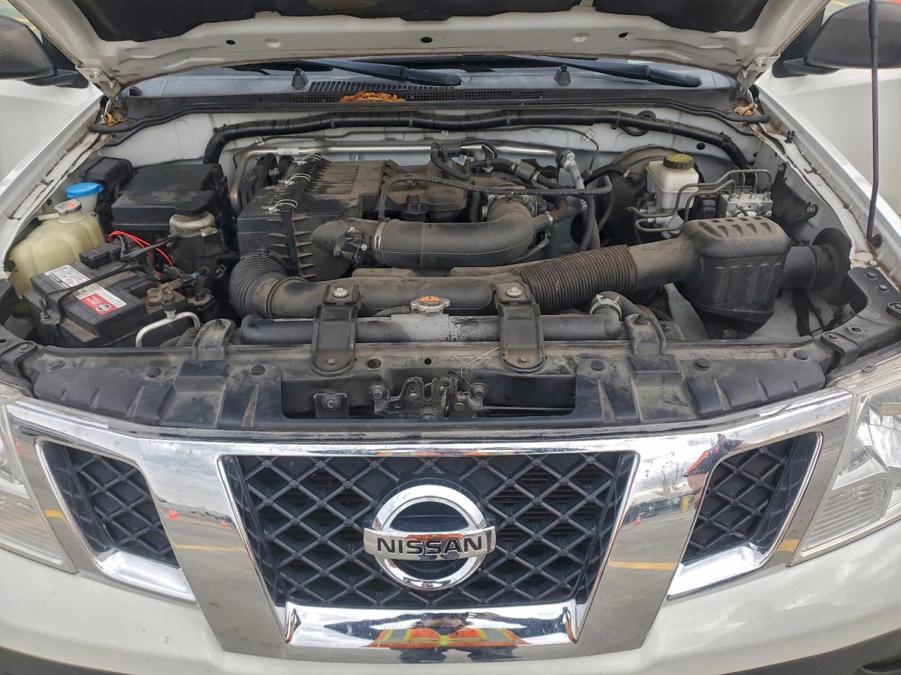 Nissan Frontier S Image 10