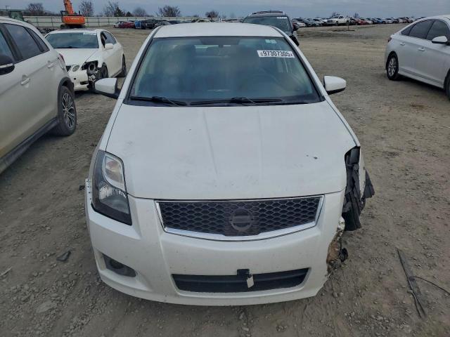 Nissan Sentra 2.0 Image 4