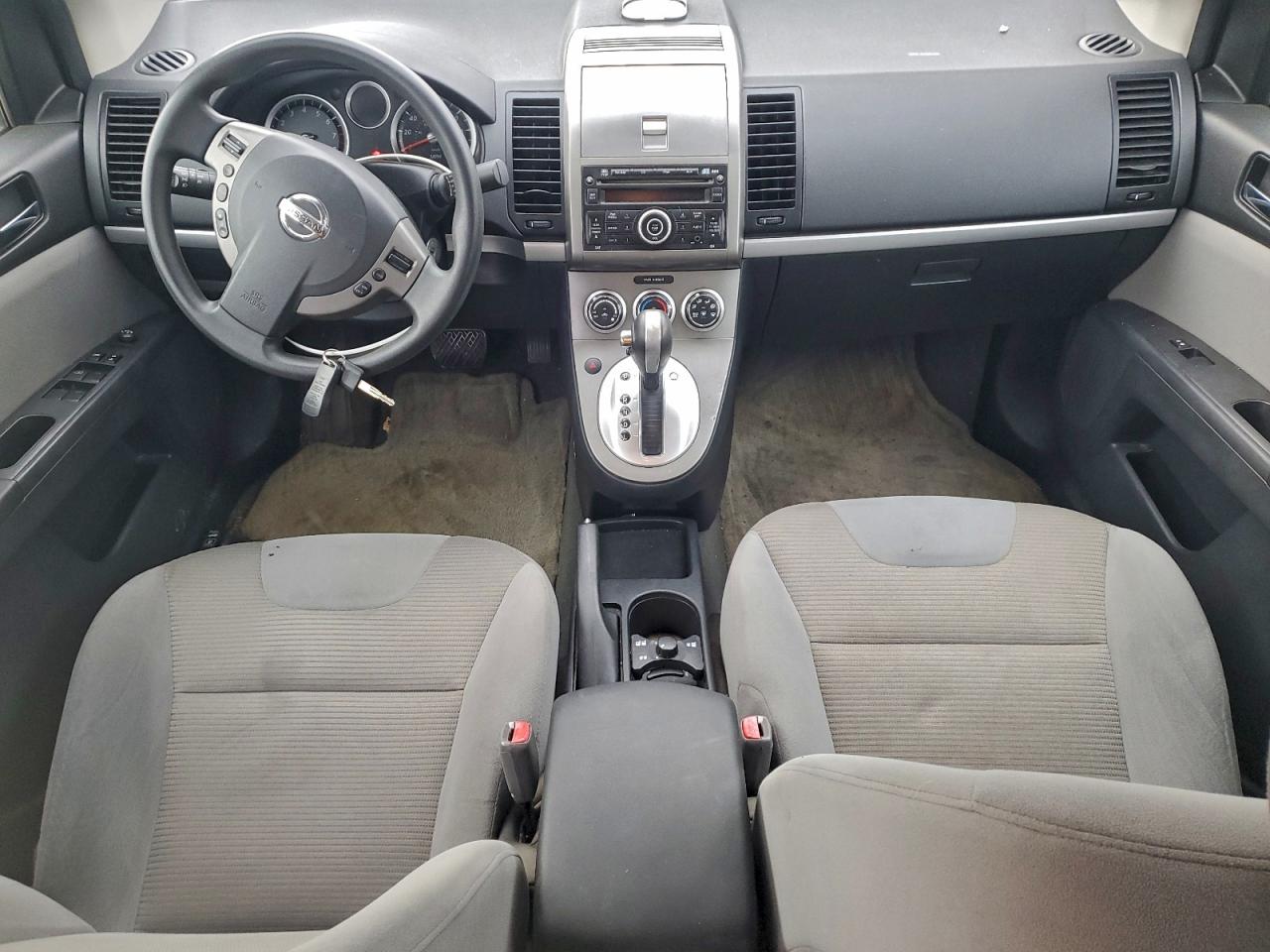 Nissan Sentra 2.0 Image 5