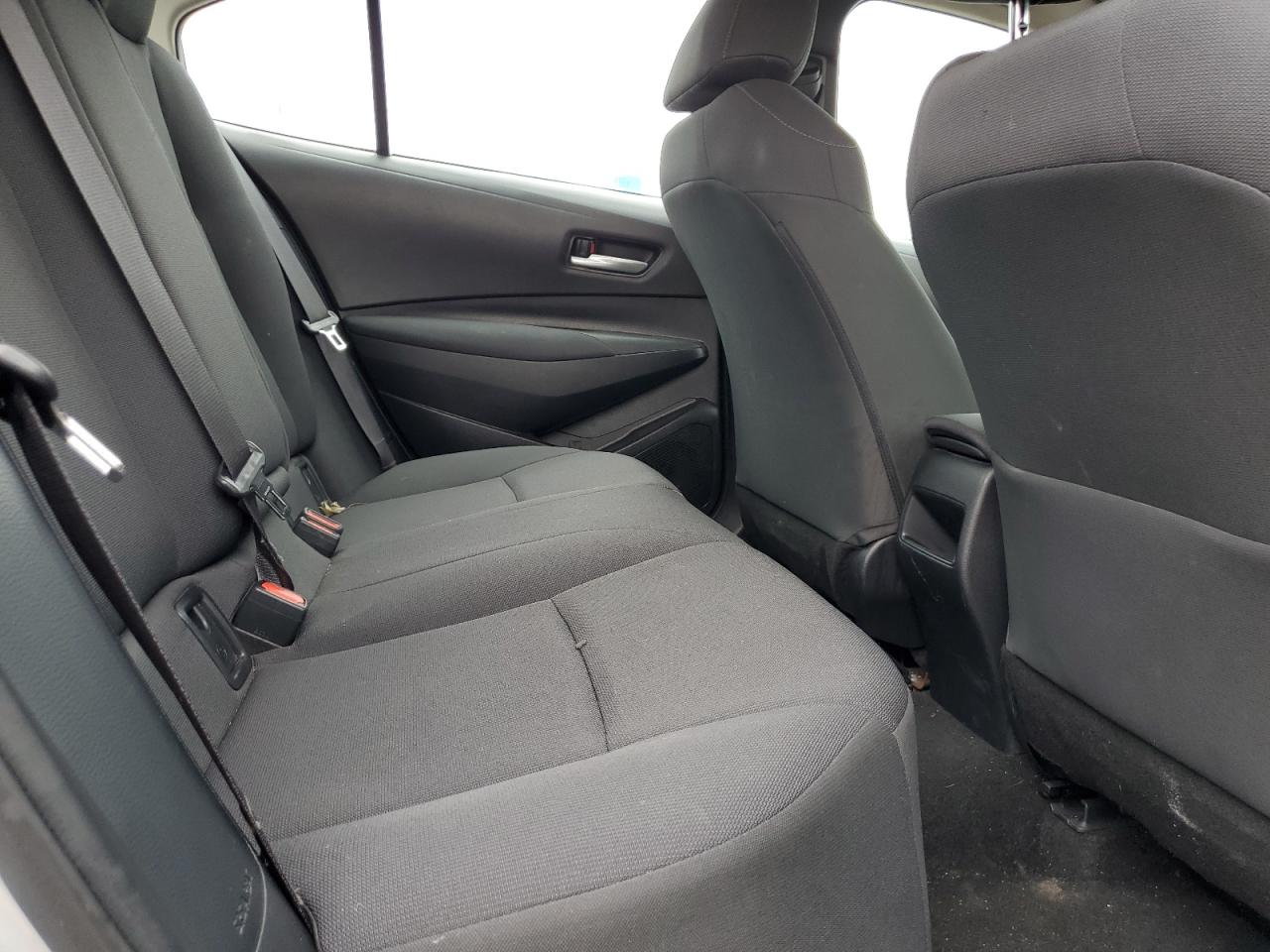 Toyota Corolla Le Image 6