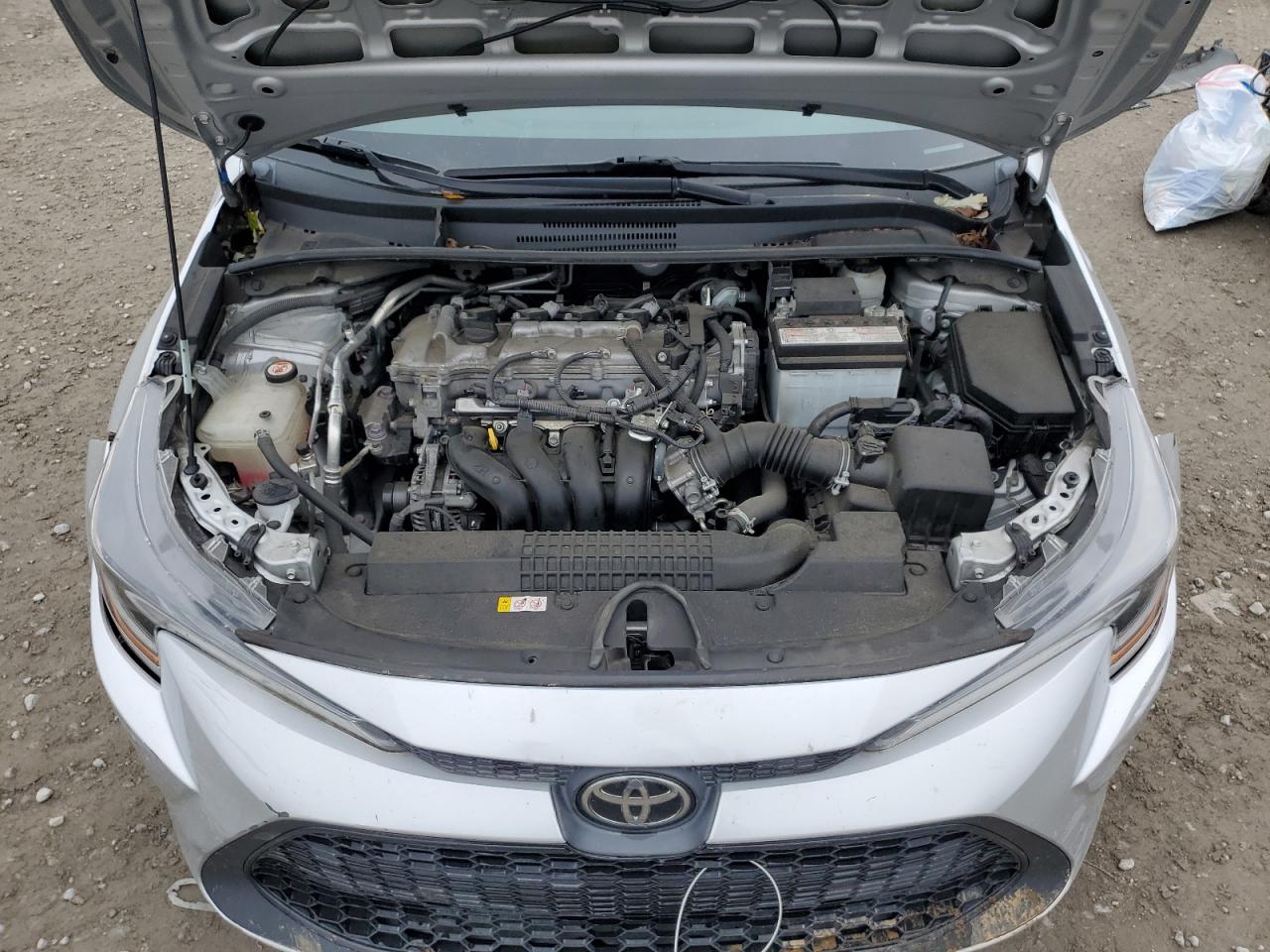 Toyota Corolla Le Image 12