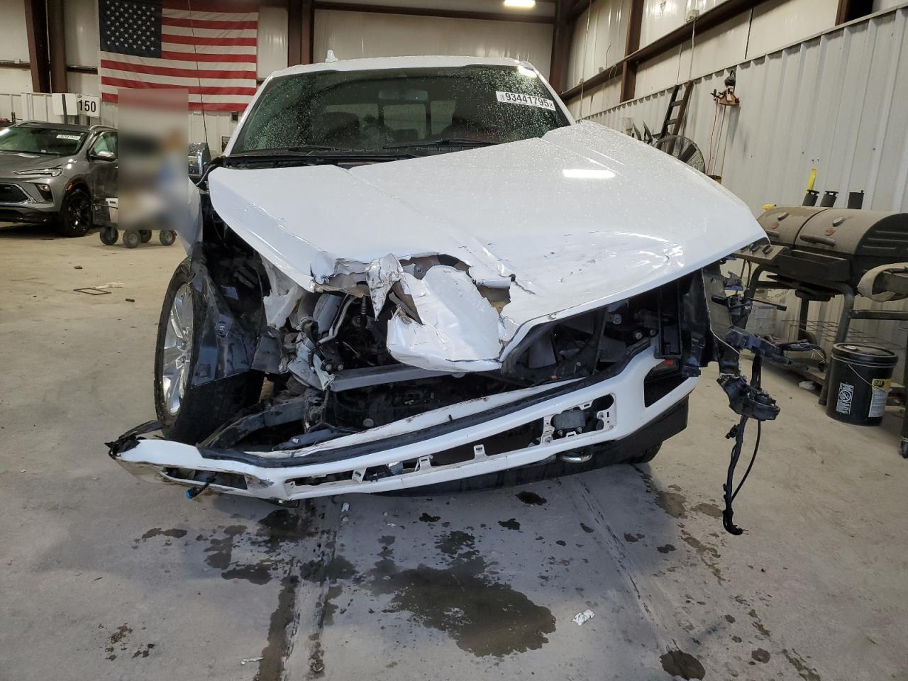 Ford F-150 Supercrew Image 4