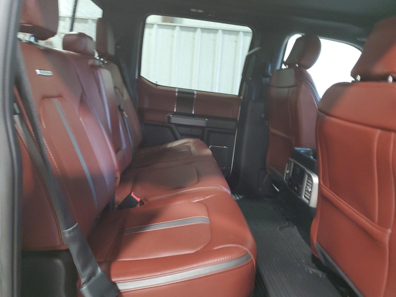 Ford F-150 Supercrew Image 10