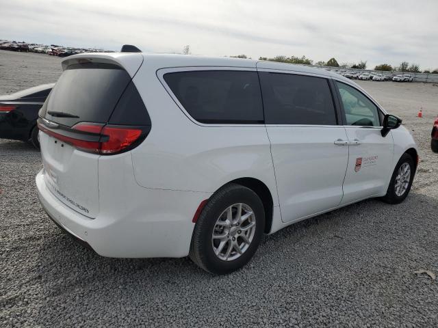 Chrysler Pacifica Touring L Image 6