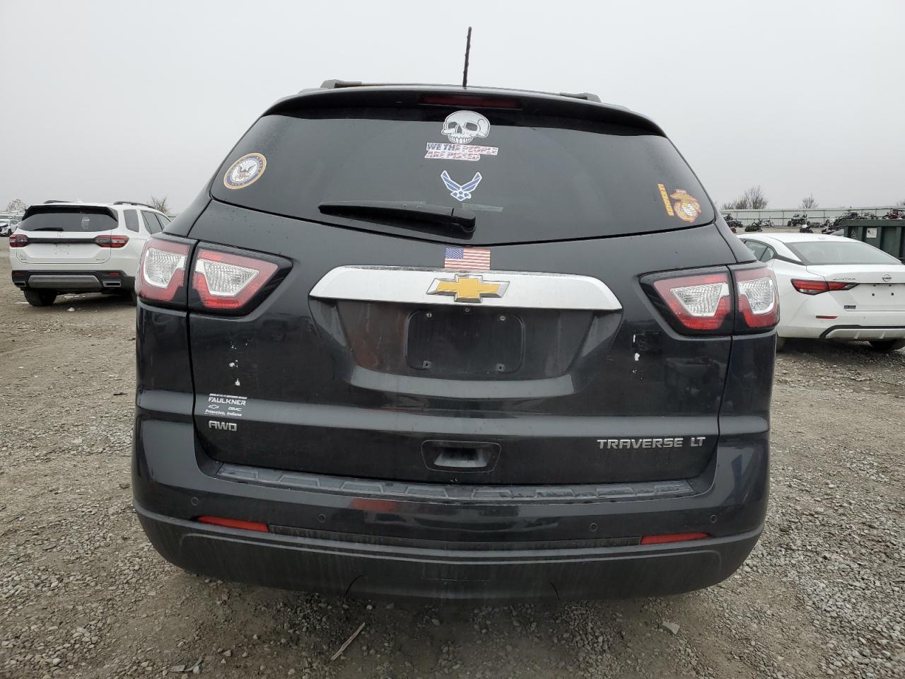 Chevrolet Traverse Lt Image 2